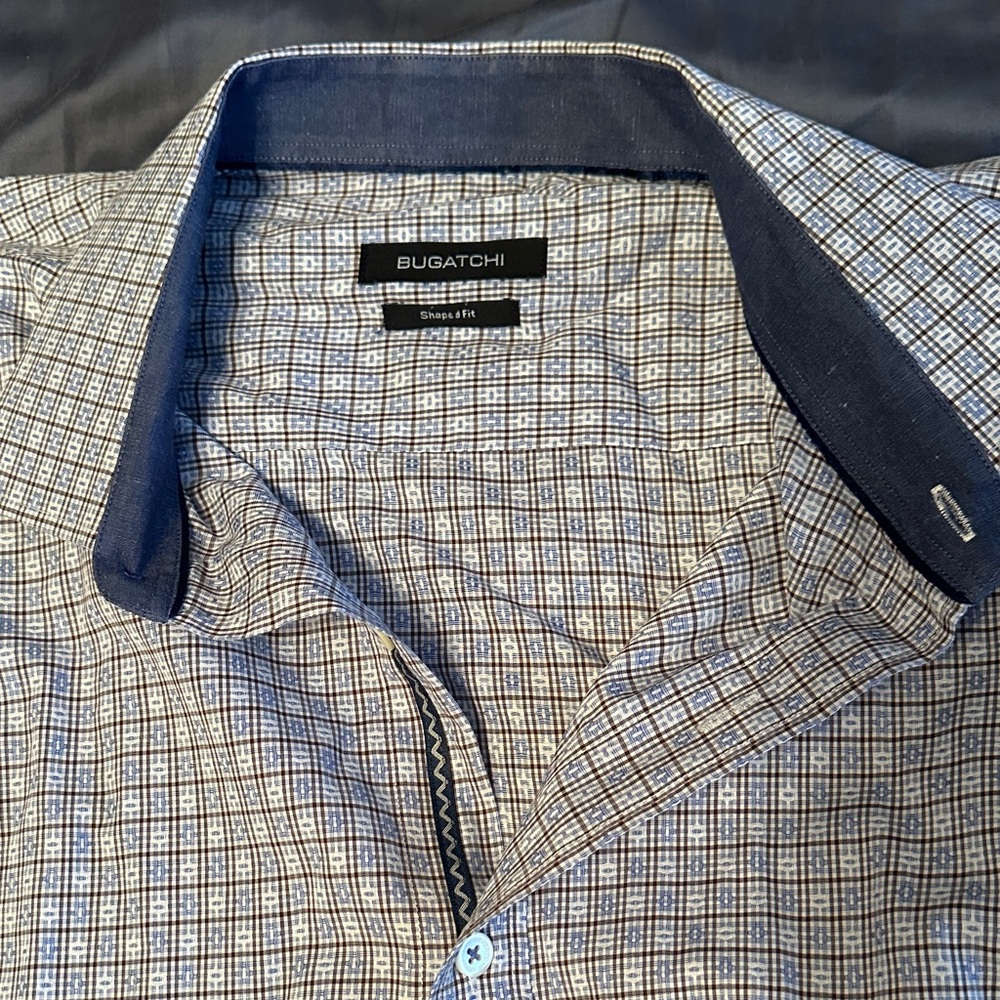 Bugatchi Men's Navy and White Plaid Shirt